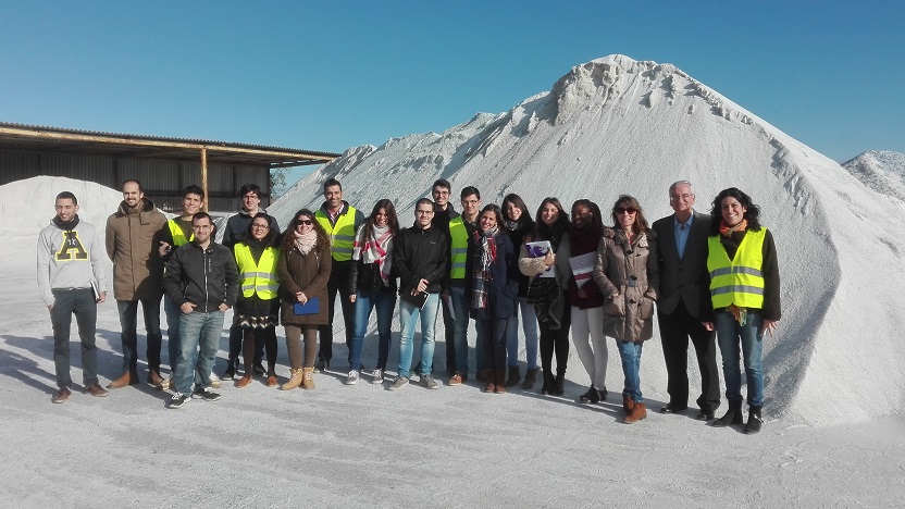 Alumnos del Máster en Ingeniería Química de la Universidad de Zaragoza visitaron la planta de Reciclaje de vidrio en Cadrete.
